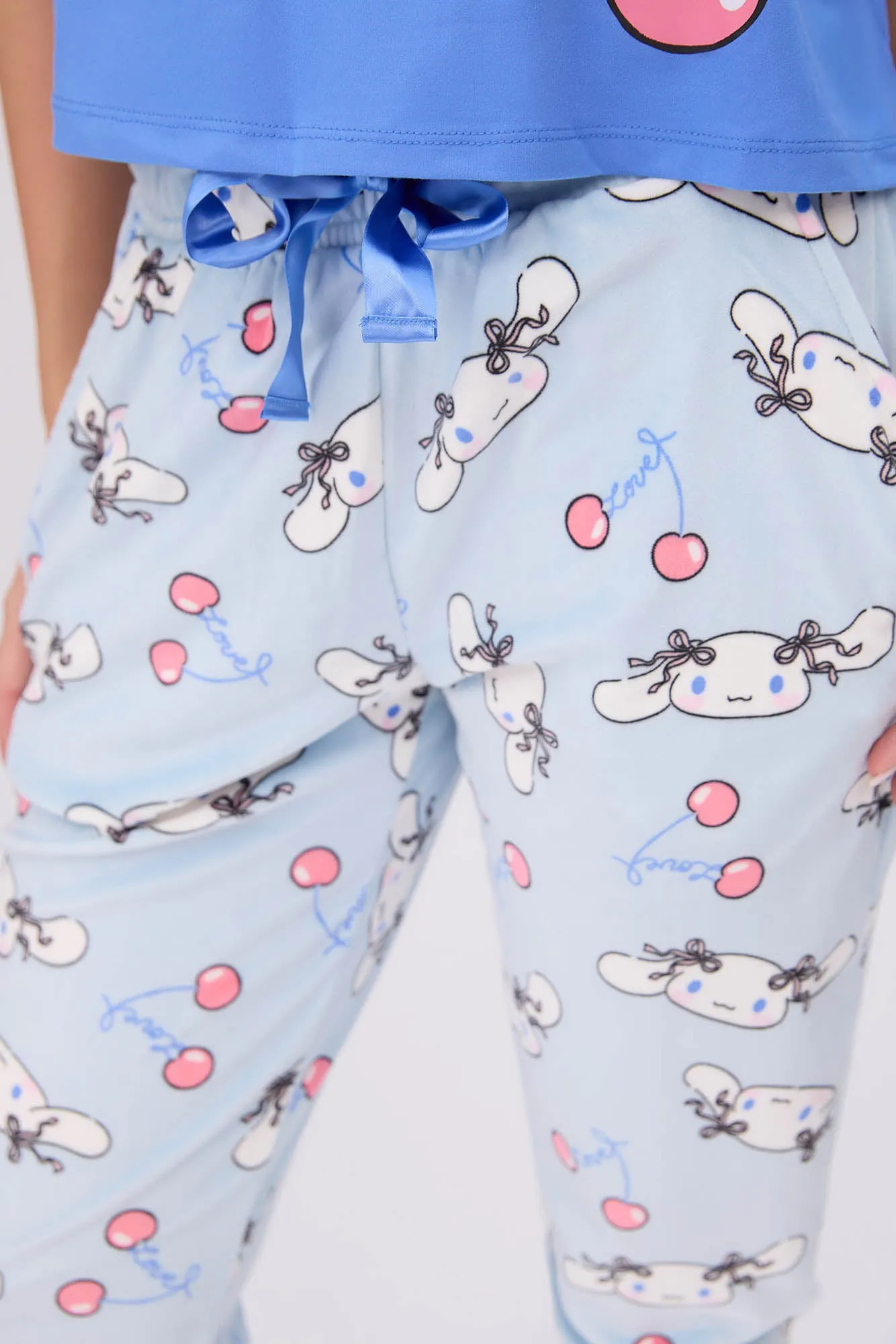 Cinnamoroll Super Soft Pajama Tee And Velour Pajama Jogger 2-Piece Set