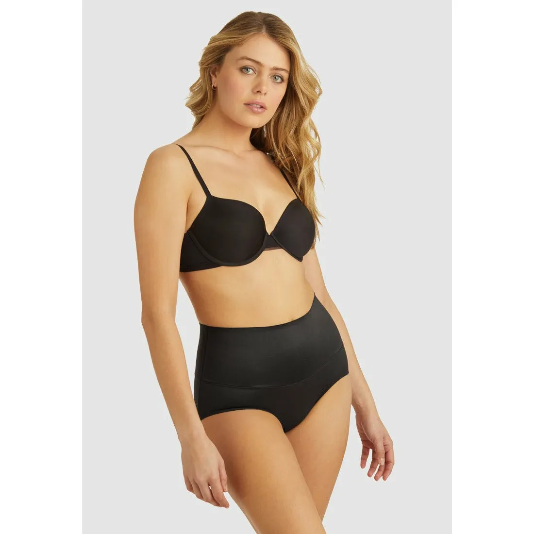 Comfy Curves Waistline Firm Control Brief